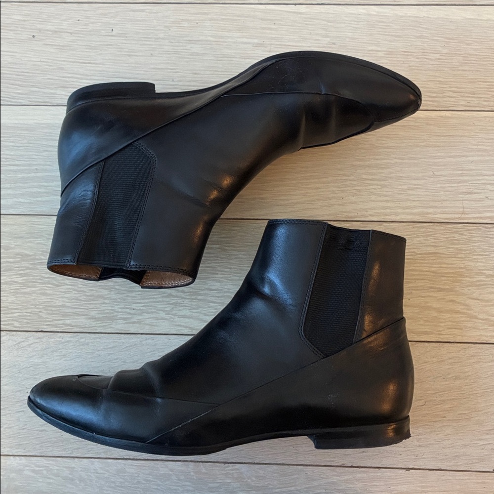 Balenciaga Chelsea Boots